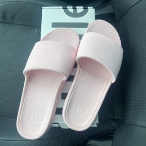 Lululemon Restfeel Slide Strawberry Milkshake 8